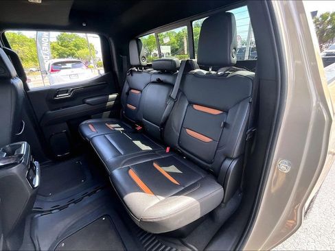 Used 2023 GMC Sierra 1500 AT4 w/ AT4 Premium Package AWD/4WD image 23