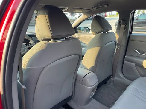 Used 2025 Hyundai Elantra Sport FWD image 24