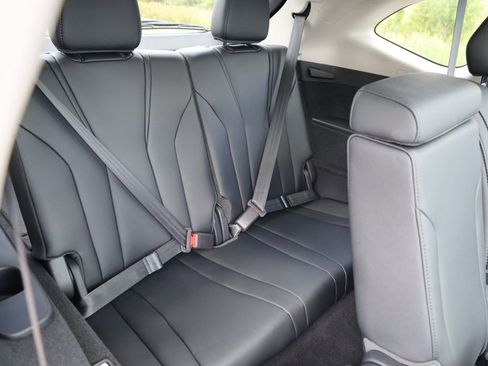 New 2026 Acura MDX SH-AWD image 35