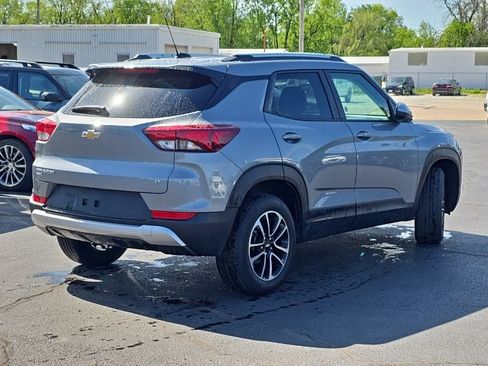 Used 2025 Chevrolet TrailBlazer LT AWD/4WD image 45