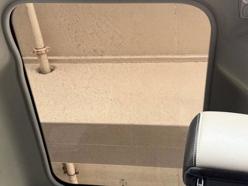 Used 2016 Ford Transit Connect Titanium image 18