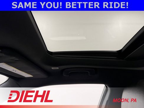 Used 2019 Dodge Charger SXT w/ Plus Group image 35