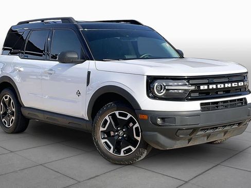 Used 2021 Ford Bronco Sport Outer Banks AWD/4WD image 4
