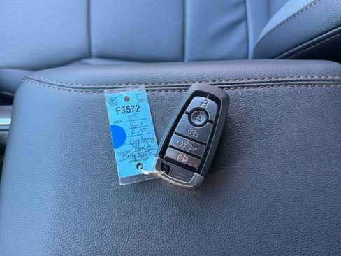 New 2025 Ford F150 Lightning Lariat image 42