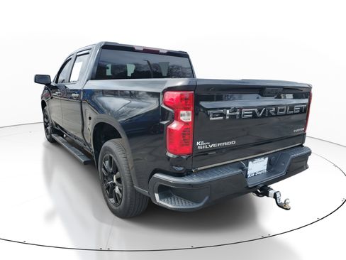 Used 2022 Chevrolet Silverado 1500 Custom image 4