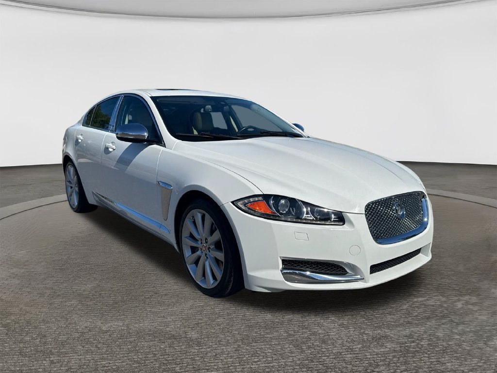 Used 2013 Jaguar XF RWD image 1