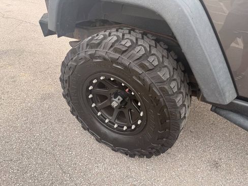 Used 2014 Jeep Wrangler Sport AWD/4WD image 31