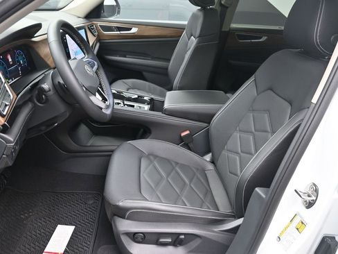 New 2026 Volkswagen Atlas SE image 18