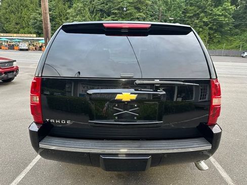 Used 2013 Chevrolet Tahoe LTZ AWD/4WD image 6