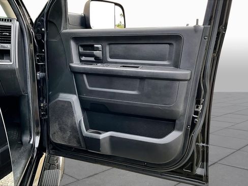 Used 2018 RAM 2500 Tradesman w/ Snow Chief Group AWD/4WD image 25