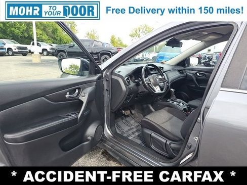 Used 2020 Nissan Rogue S w/ Special Edition Package image 19