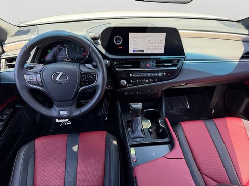 Certified 2024 Lexus ES 350 F Sport w/ Accessory Package (Z2) FWD image 12