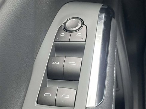 New 2026 Chevrolet Traverse LT w/ Sun and Wheel Package image 20