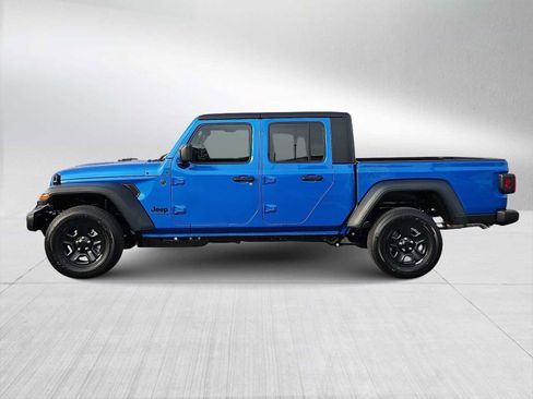 New 2026 Jeep Gladiator Sport image 5