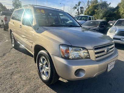 Used 2004 Toyota Highlander 2WD V6