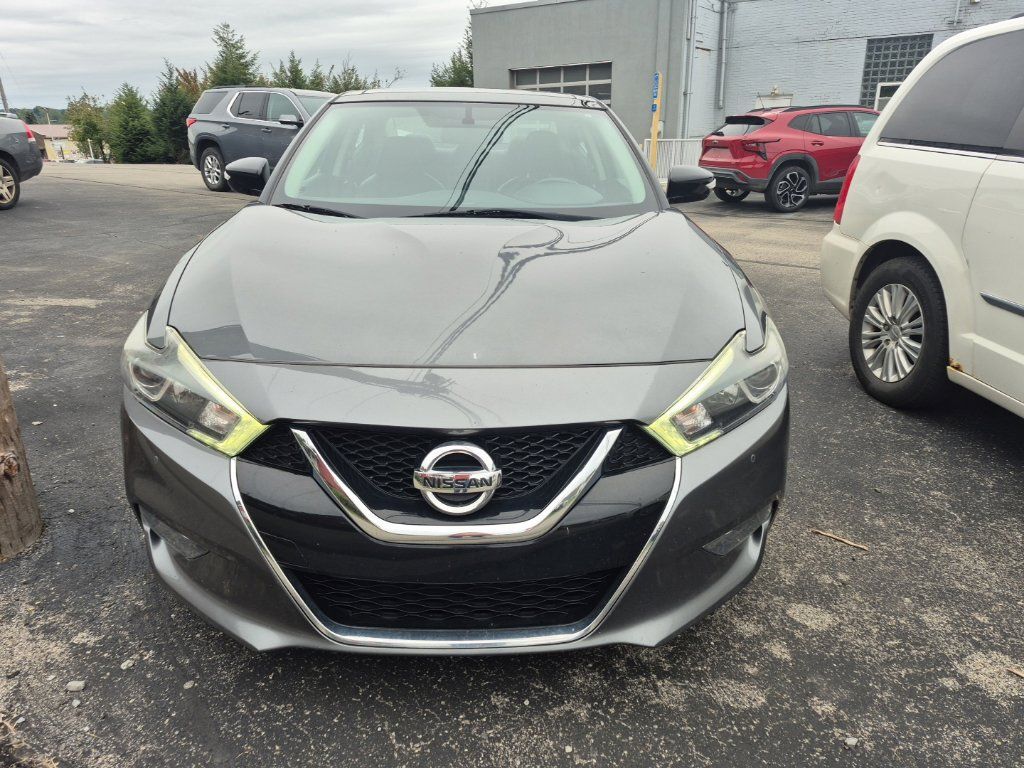 Used 2018 Nissan Maxima 3.5 SL FWD image 2