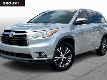 Used 2016 Toyota Highlander XLE