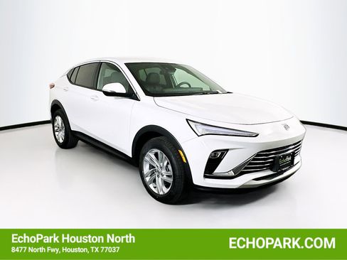 Used 2025 Buick Envista Preferred image 1