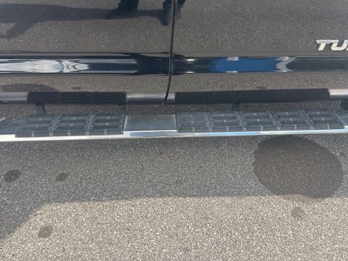 Used 2017 Toyota Tundra SR5 image 11