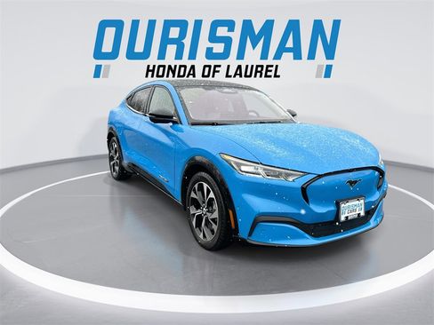 Used 2022 Ford Mustang Mach-E Premium image 2