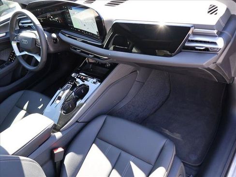 Used 2025 Audi A5 2.0T Premium Plus w/ Premium Plus AWD/4WD image 28