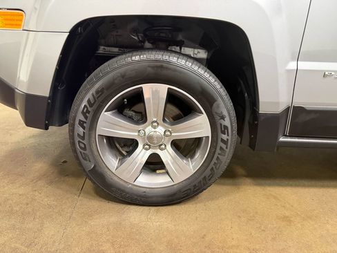 Used 2017 Jeep Patriot High Altitude AWD/4WD image 87