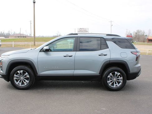 New 2026 Chevrolet Equinox LT image 6