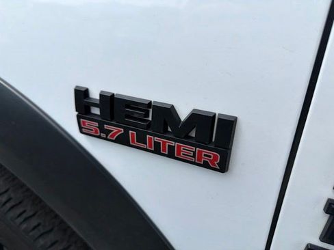 Used 2019 RAM 1500 Warlock w/ Electronics Group AWD/4WD image 9