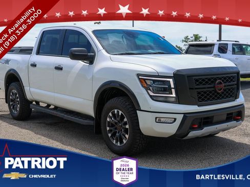 Used 2023 Nissan Titan PRO-4X w/ Off Road Protection Package AWD/4WD image 1