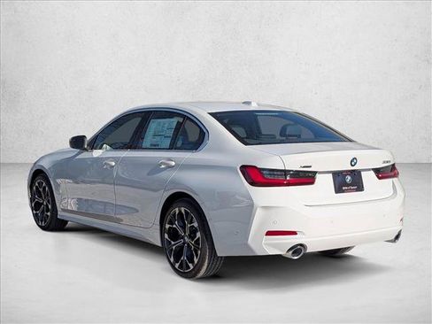 Used 2026 BMW 330i xDrive Sedan w/ Premium Package AWD/4WD image 8