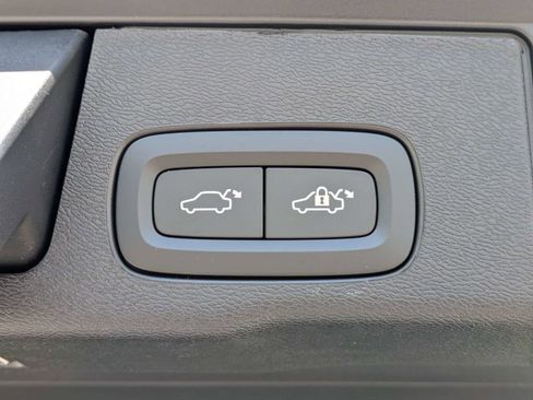 New 2026 Volvo XC60 B5 Plus w/ Protection Package Premier image 14