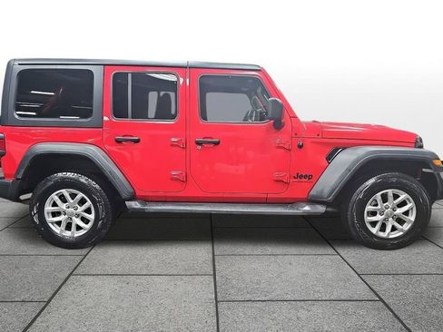 Used 2023 Jeep Wrangler Unlimited Sport AWD/4WD image 4
