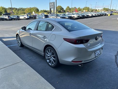 New 2025 MAZDA MAZDA3 s image 4