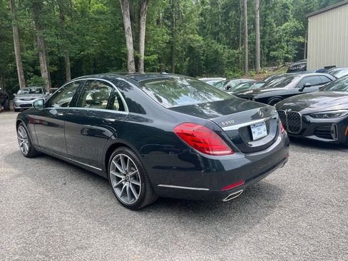 Used 2017 Mercedes-Benz S 550 4MATIC Sedan image 4