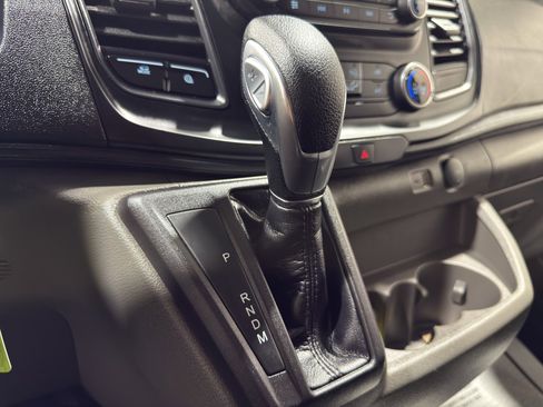 Used 2025 Ford Transit 250 148 Medium Roof image 16