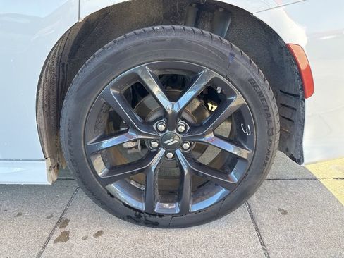 Used 2023 Dodge Charger GT w/ Blacktop Package image 33