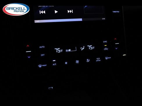 Used 2024 Hyundai Santa Cruz SEL FWD image 34