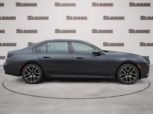 New 2026 BMW 740i xDrive AWD/4WD image 6