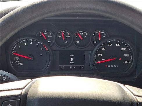 Used 2026 Chevrolet Silverado 1500 Custom w/ LPO, Dark Essentials Package RWD image 5