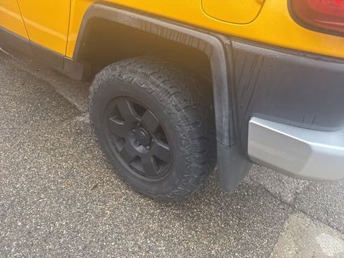 Used 2008 Toyota FJ Cruiser 4WD image 7