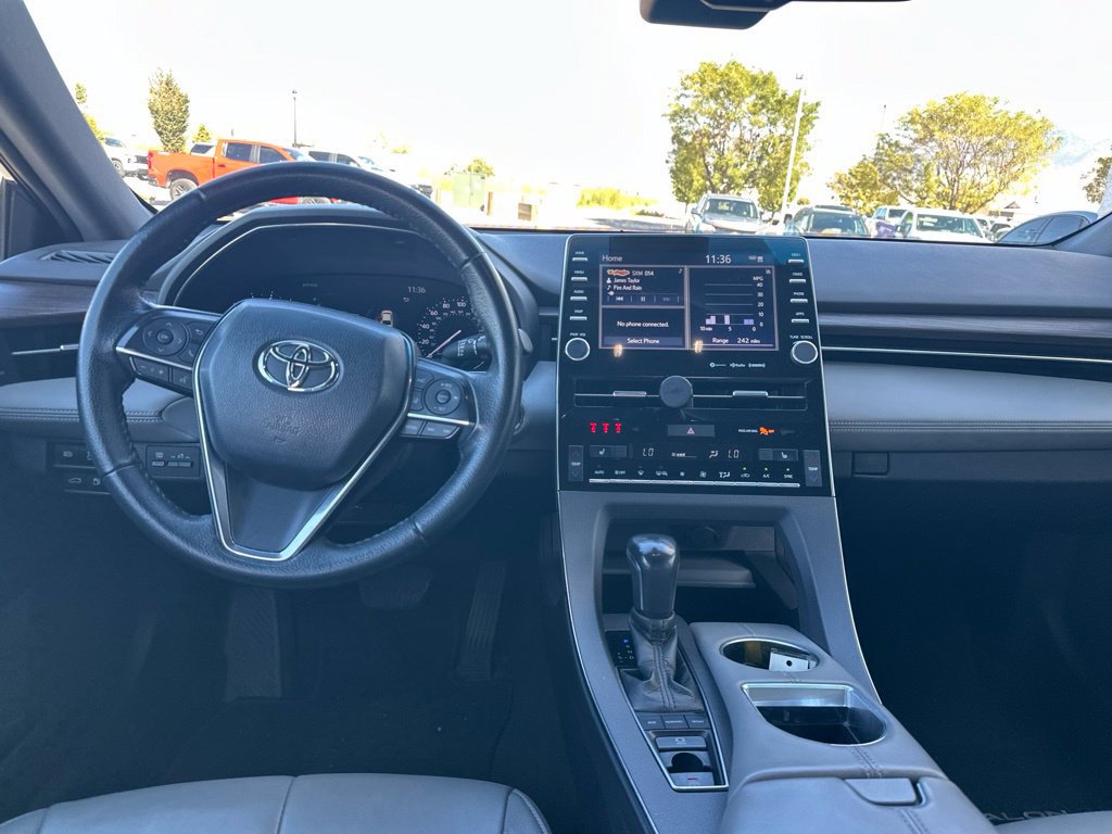 Used 2021 Toyota Avalon XLE FWD image 6