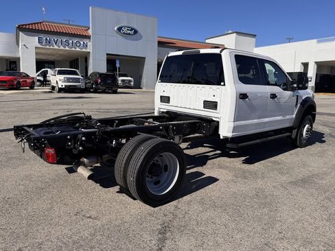 Used 2022 Ford F550 2WD Crew Cab Super Duty image 12