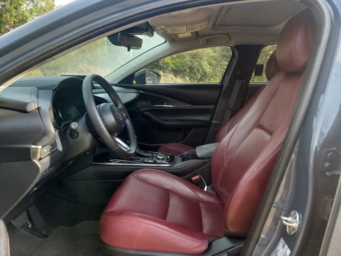 Used 2024 MAZDA CX-30 AWD 2.5 S w/ Preferred Package image 2