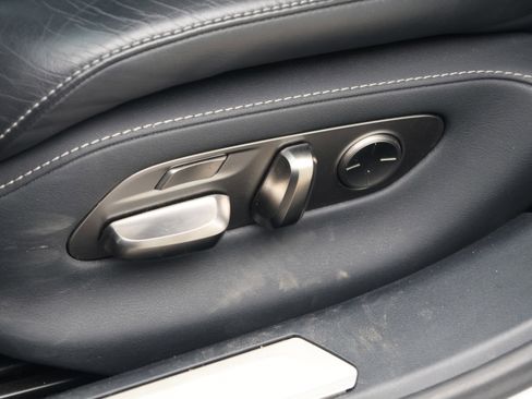 Used 2020 Lexus LS 500 w/ Interior Upgrade Package image 33