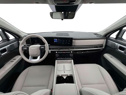 New 2026 Hyundai Santa Fe SEL FWD image 32