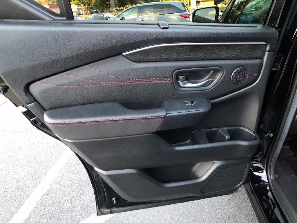 Certified 2026 Honda Pilot Black Edition image 27