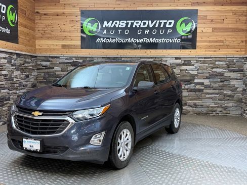 Used 2018 Chevrolet Equinox LS AWD/4WD image 11