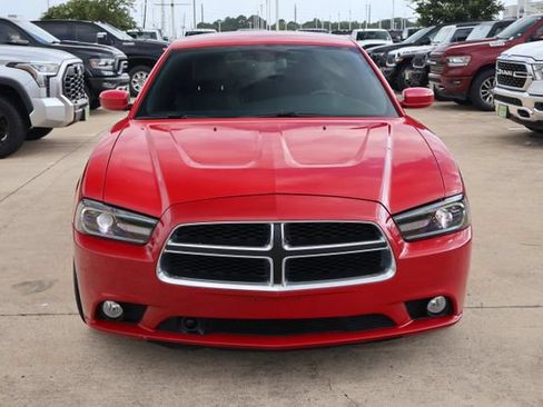 Used 2013 Dodge Charger R/T RWD image 2