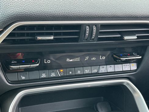 Certified 2024 MAZDA CX-90 3.3 Turbo w/ Premium Package image 22