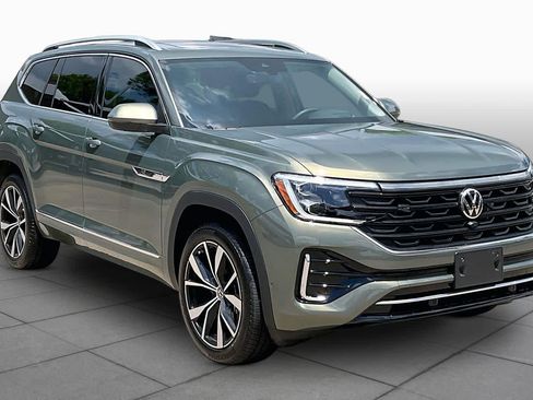 Used 2026 Volkswagen Atlas SEL Premium R-Line AWD/4WD image 3